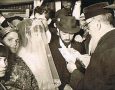 Rabbi Raphael Toledano célébrant un mariage à Meknès - 1960 (Photo CCJM)